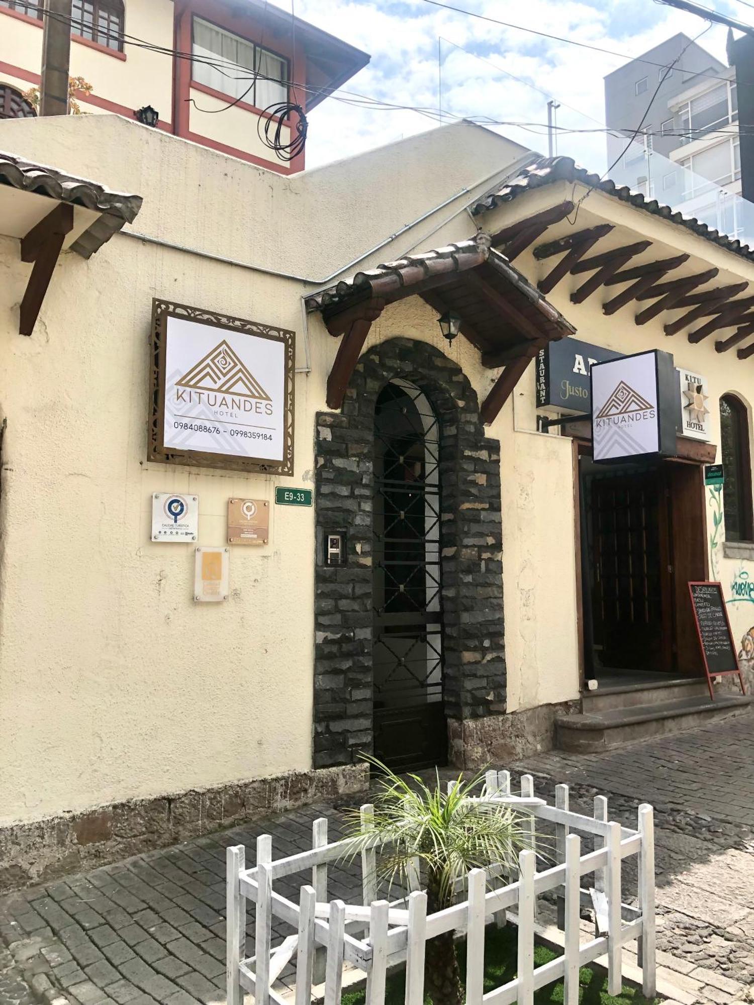 Kituandes Hotel Quito Kültér fotó